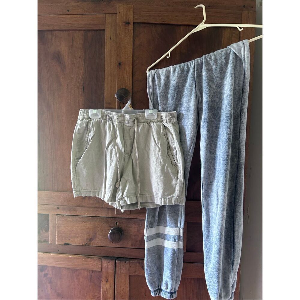 Bundle women shorts and sweats size small.